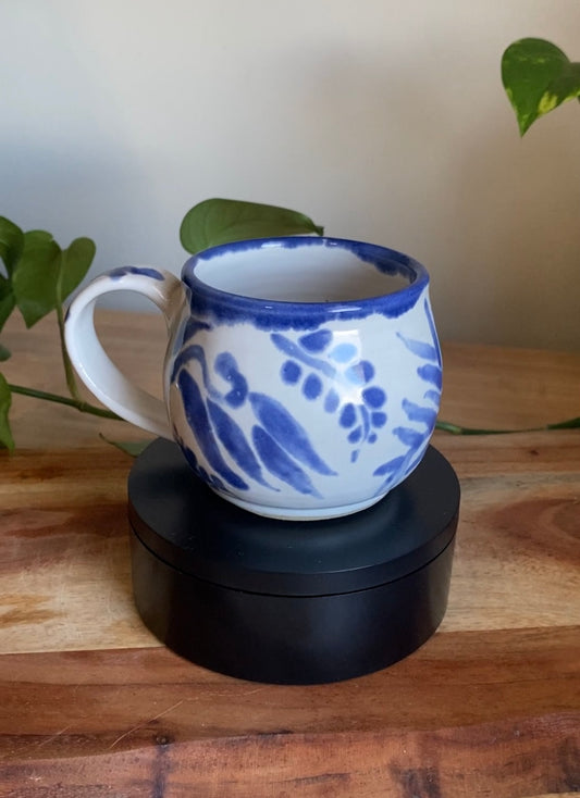 Blue and White Leaf Print Mug