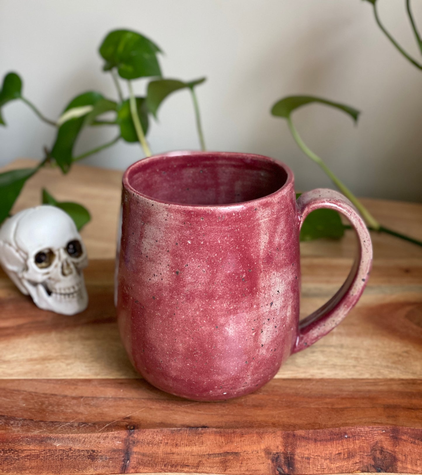 Reading Ghost Mug - Maroon