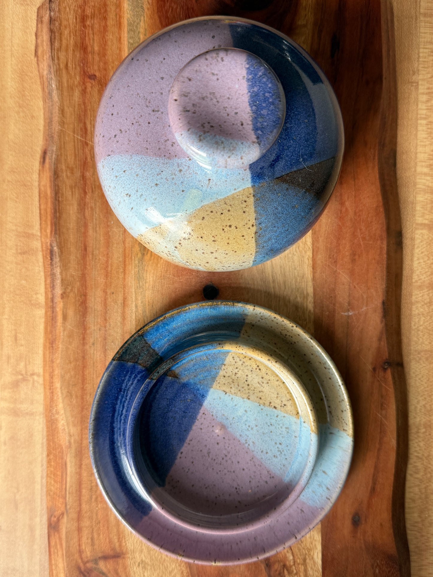 Blue/Purple Colourblocked Butterdish