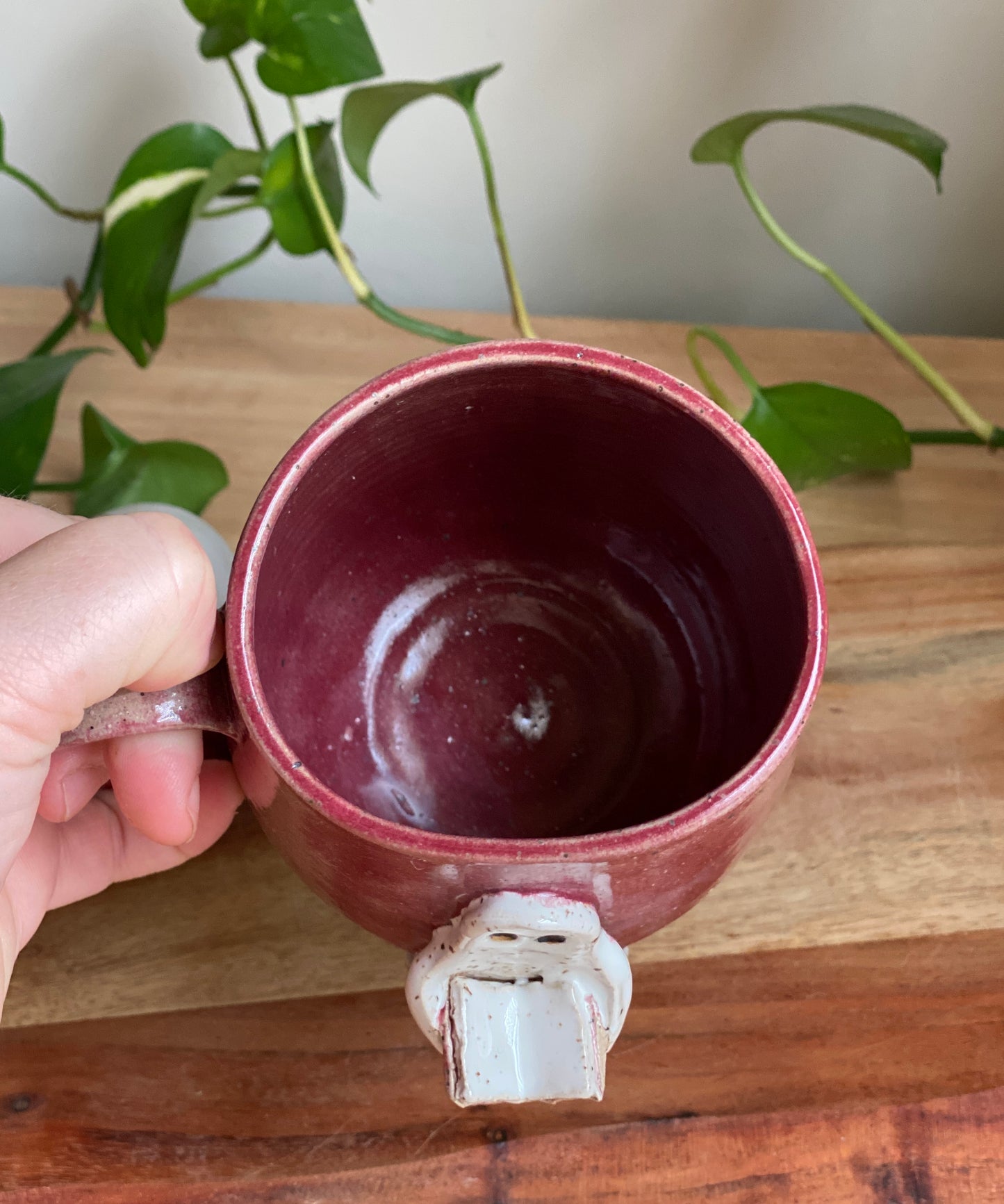 Reading Ghost Mug - Maroon