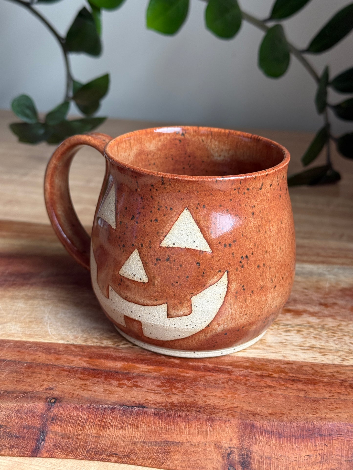 Nutmeg Happy Pumpkin Mug A