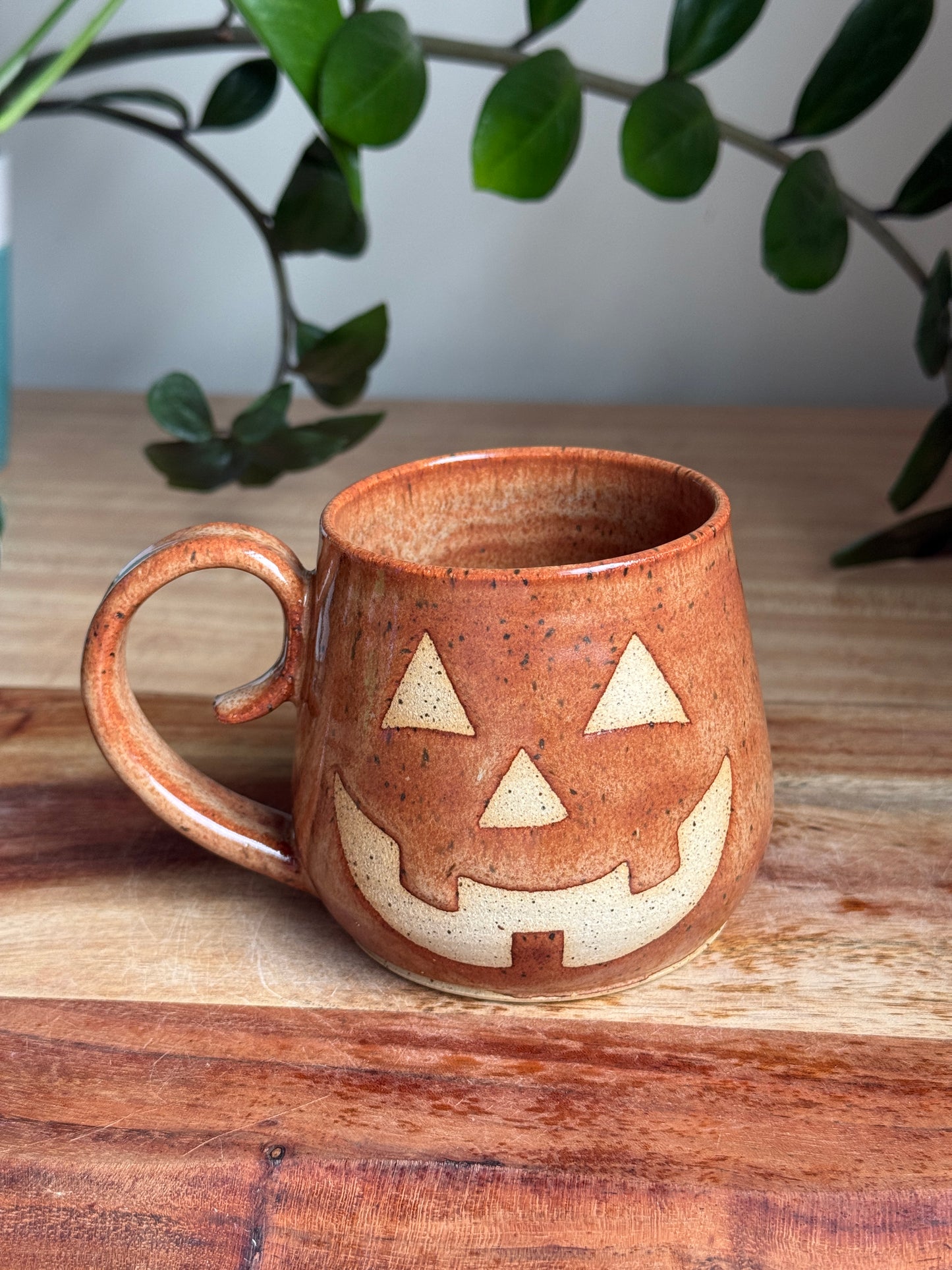 Nutmeg Happy Pumpkin Mug B