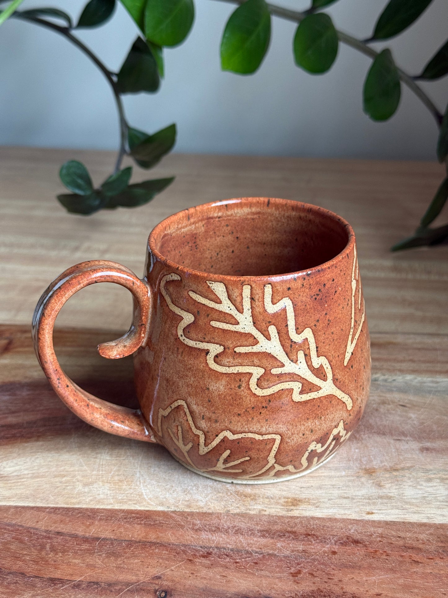 Nutmeg Fall Leaves Mug