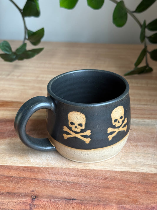 Black Skull and Crossbones Mug