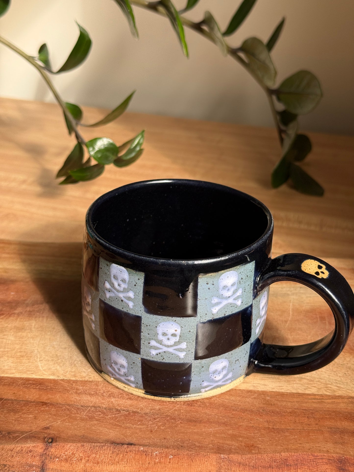 Blue/Black Checkered Skull Mug