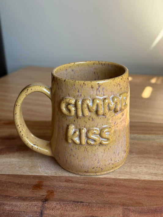 Yellow "Gimme Kiss" mug