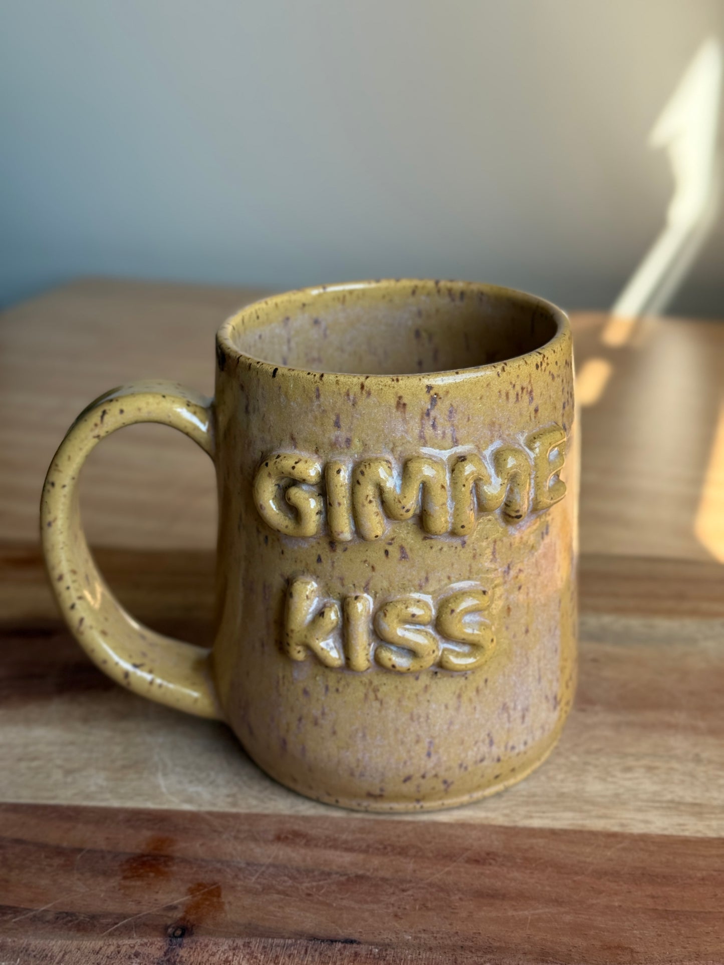 Yellow "Gimme Kiss" mug